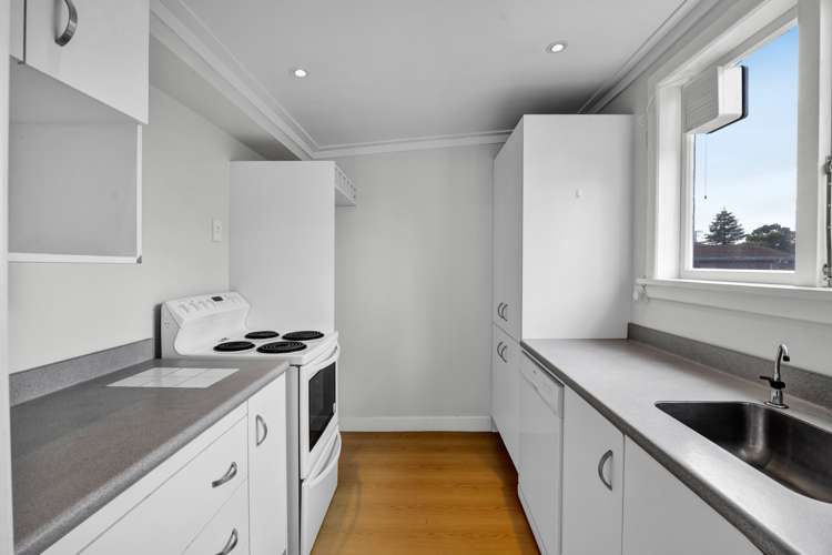 10 Erin Street Hawera_8