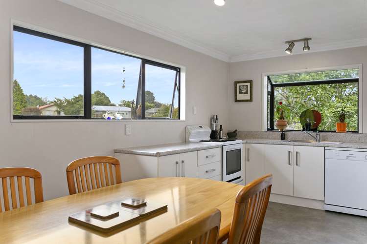 7 Anna Place Hilltop_13