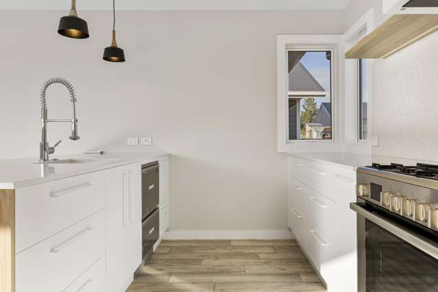 8 Neinei Place Wharewaka_4