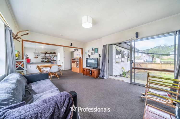4 Bexley Grove Wainuiomata_2