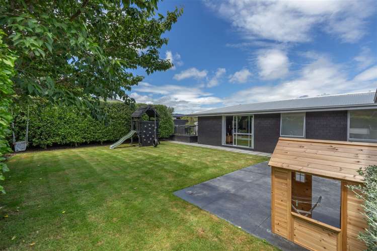 14 Riverwood Boulevard Redwood_27