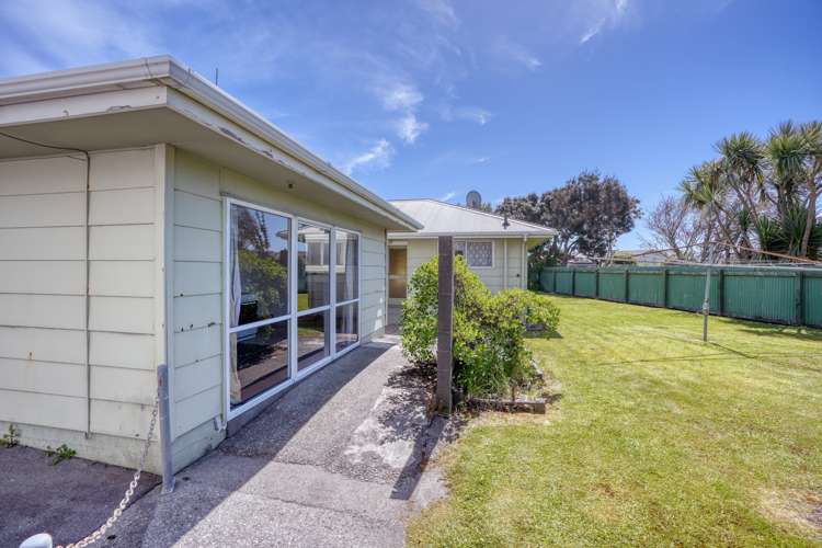 12 Stafford Street Hokitika_23