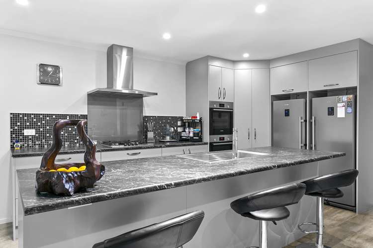 8 Kahikatea Drive Kinloch_10