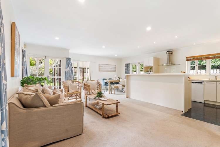 38 The Circle Manly_6