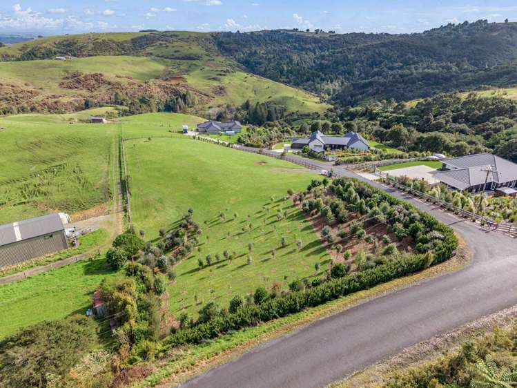 401 Peach Hill Road Ramarama_8