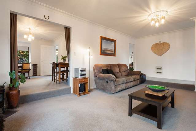 11 Cherrywood Street Pukete_4