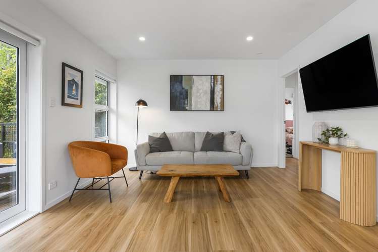 2/60 Chartwell Avenue Glenfield_7