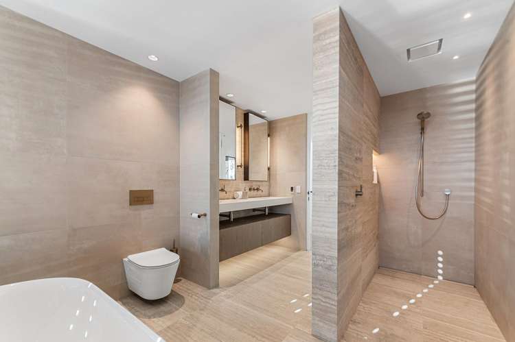 24 Holmwood Road Merivale_27