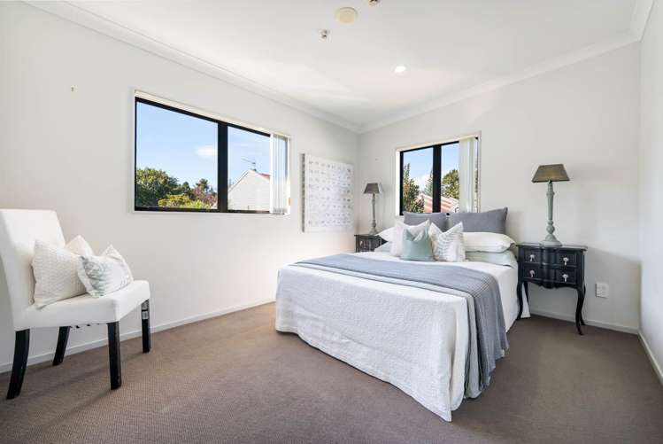 1/46 Carlos Drive Flat Bush_10