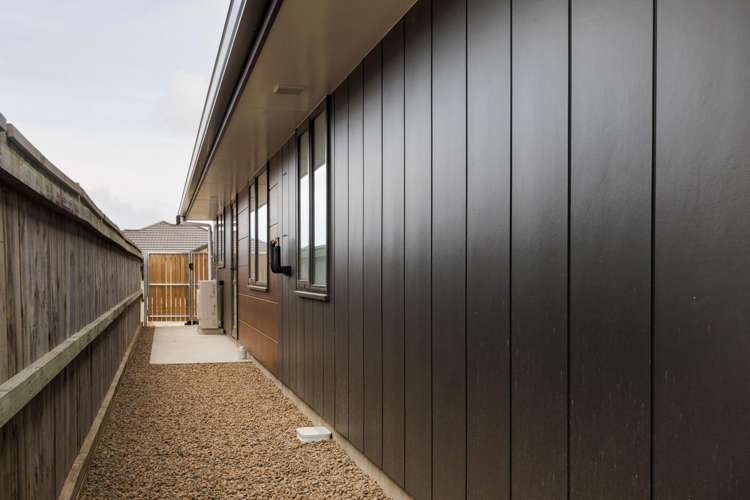 9 Rayner Lane Marton_19