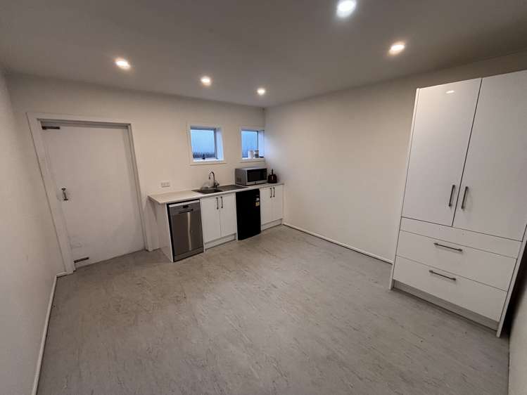 34 Sydney Street Petone_5