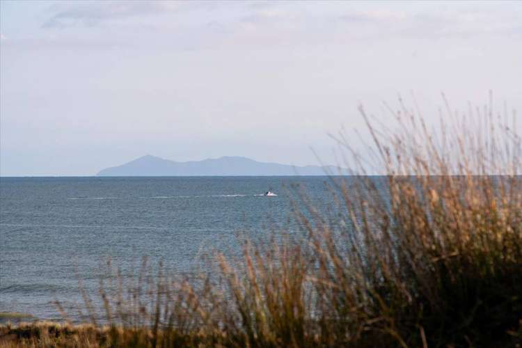 239A and B Oceanbeach Road Mt Maunganui_11