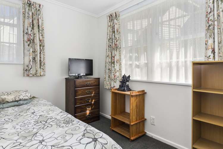 4 Rembrandt Avenue Tawa_11