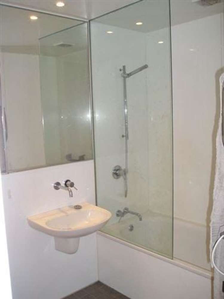 20f Fisher-Point Drive Auckland Central_9