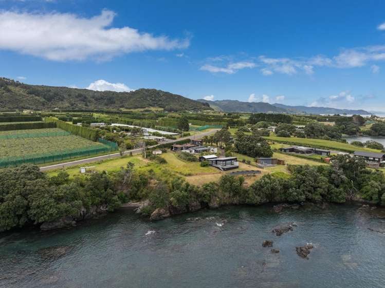 6825 State Highway 35 Te Kaha_34