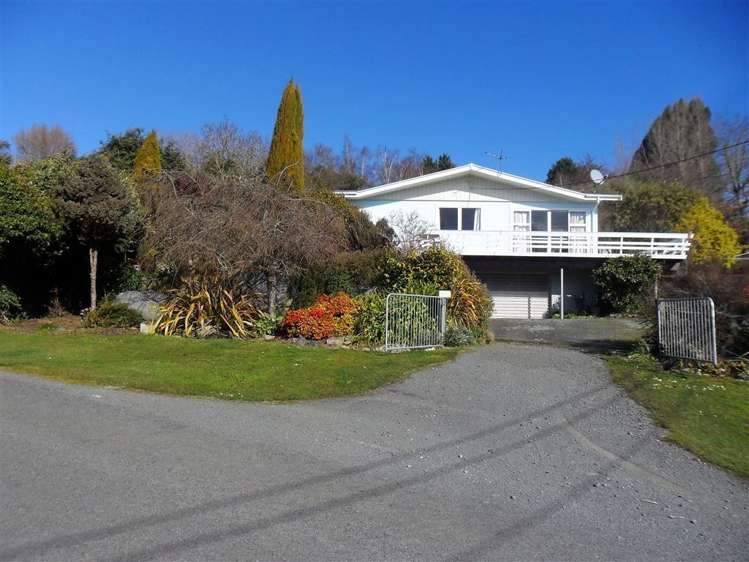 12 Dixon Way Taihape and Surrounds_29