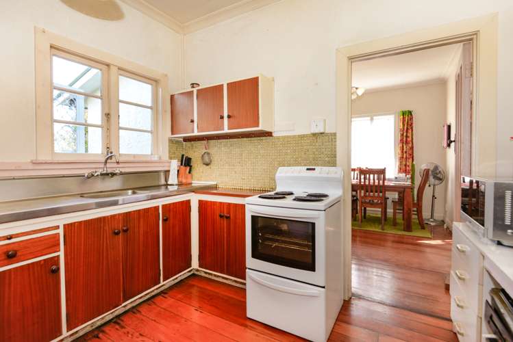 402 Frederick Street West Mahora_7