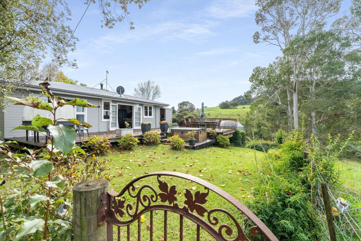 2112 SH25 Tairua Whitianga Highway_0