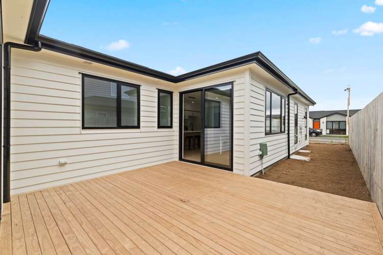 17 Black Beech Crescent Takanini_3