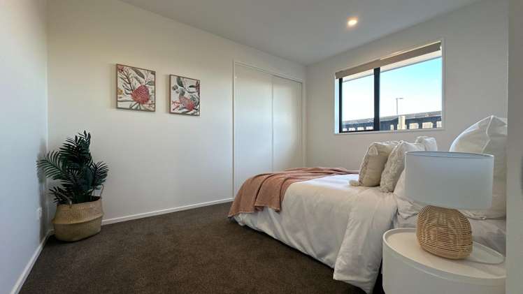 40 Strowan Avenue Elgin_9