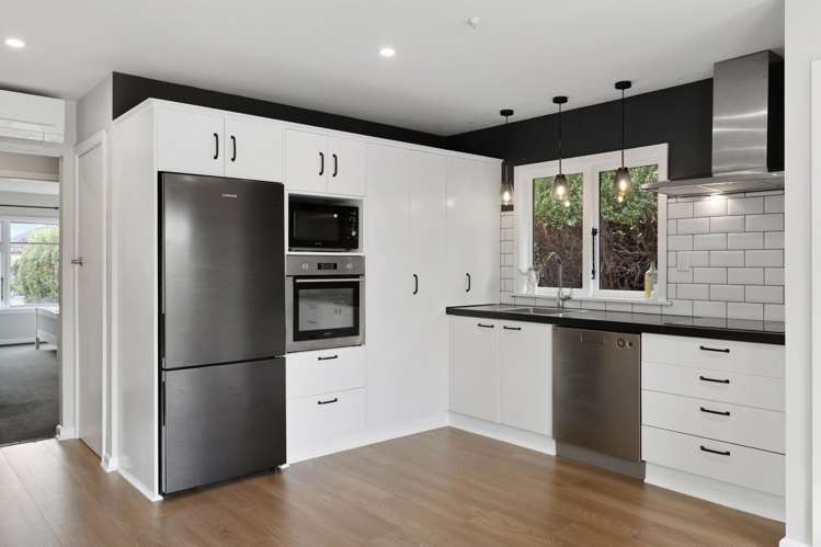 59 Charlcott Street Burnside_3