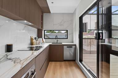 4/65 Smale Street_2