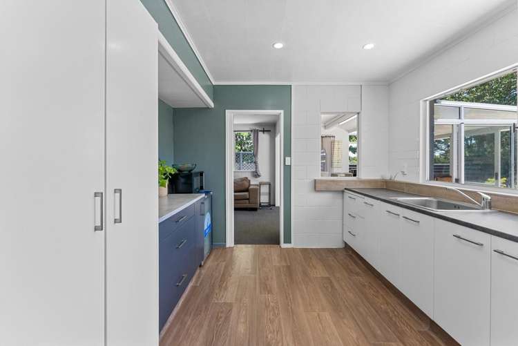 171 Parklands Avenue Bell Block_8