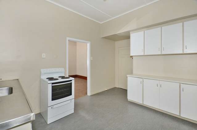 2a Raewyn Street Morningside_3