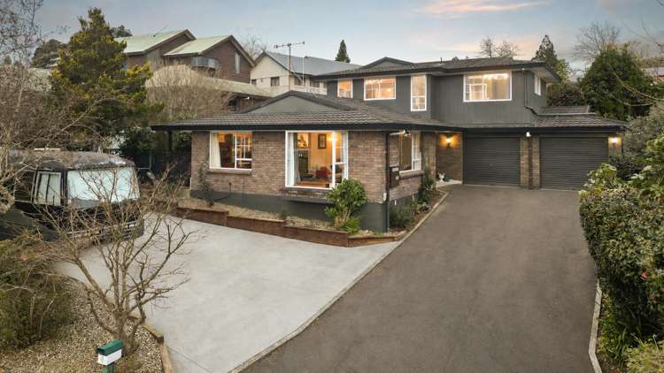 4 Epsom Place Chartwell_1
