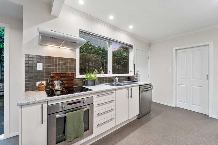 29 Hatherlow Street Glenfield_6