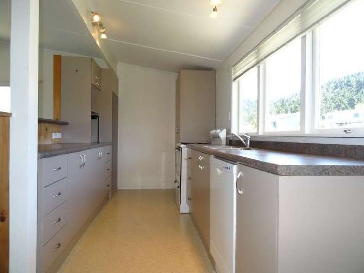 4 Eames Crescent Te Mata_3