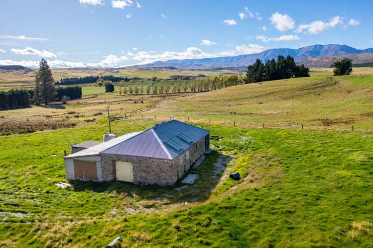 Ranfurly-Wedderburn Road Ranfurly_19