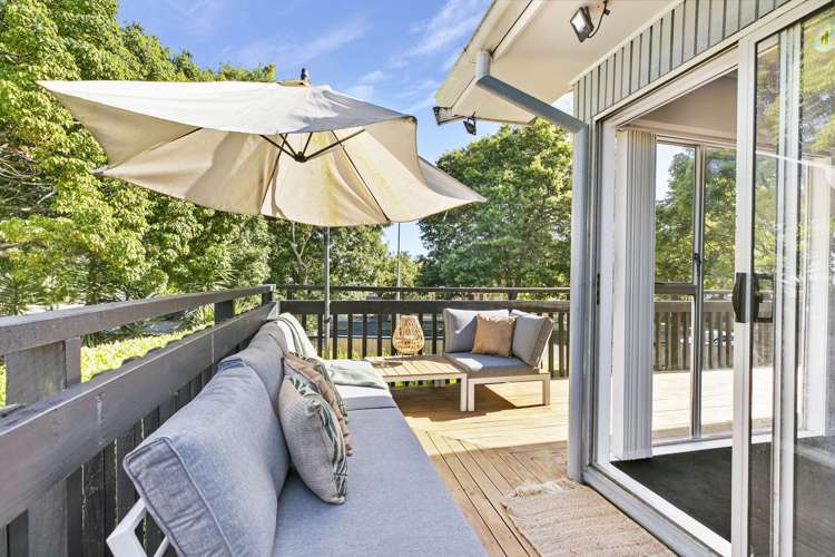 52 Redcrest Avenue Red Hill_15