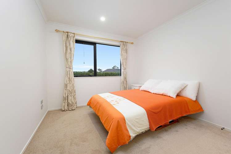 67 Tiriwa Drive Massey_11