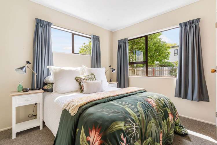 1/19 Blacklock Avenue Henderson_12