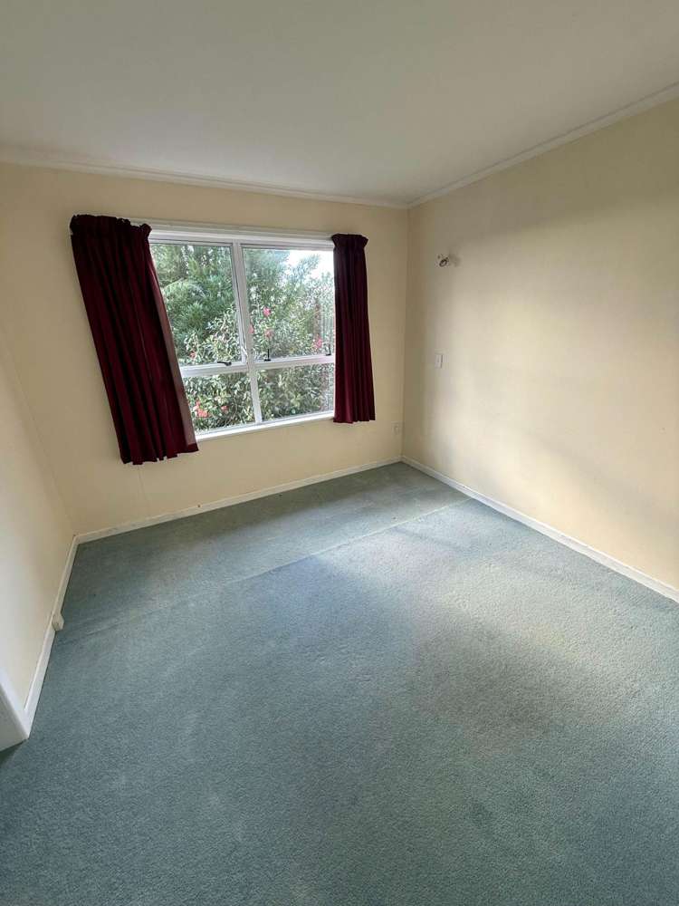 24 Tania Place Blockhouse Bay_13