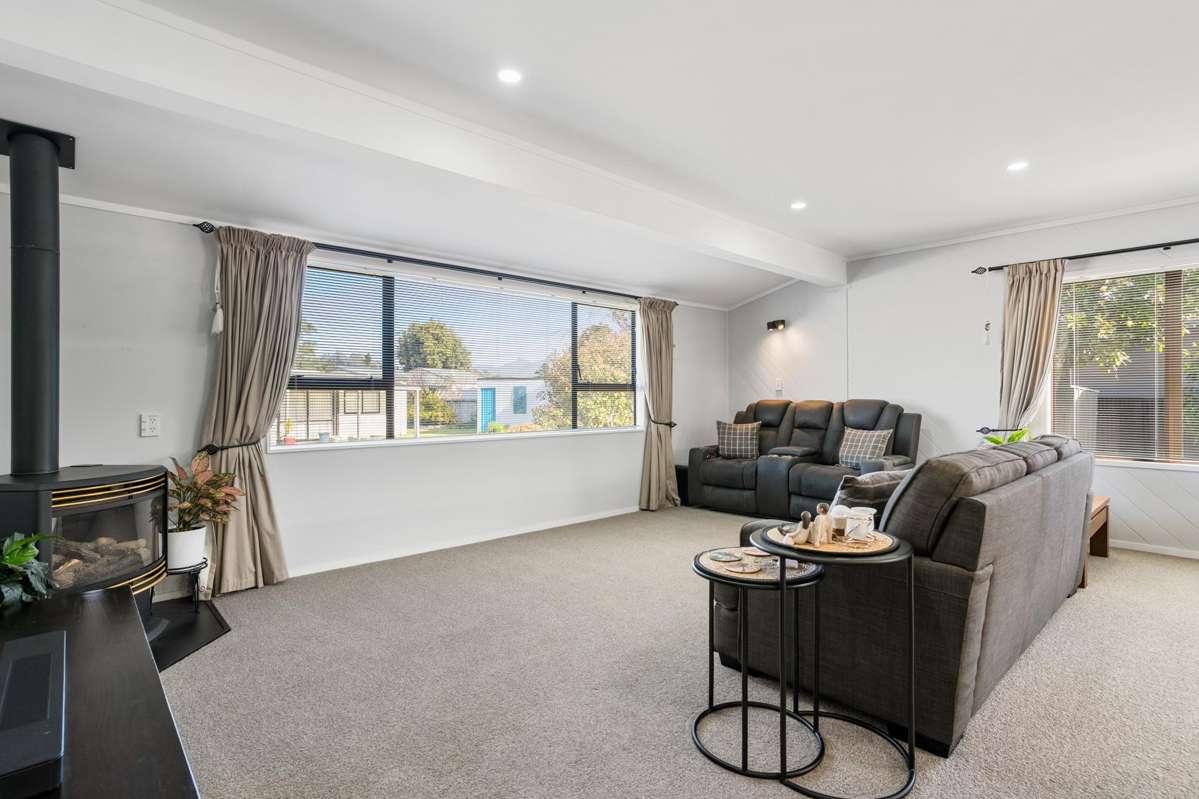 231 Linton Crescent_2