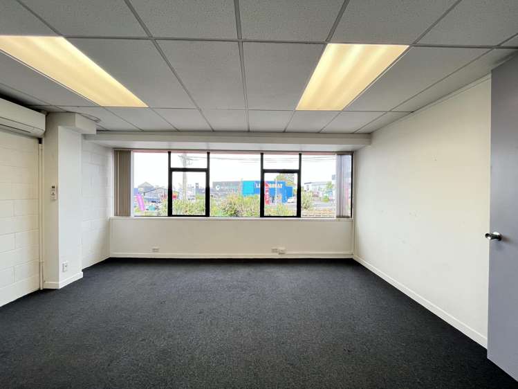 B/195 Wairau Road Wairau Valley_4