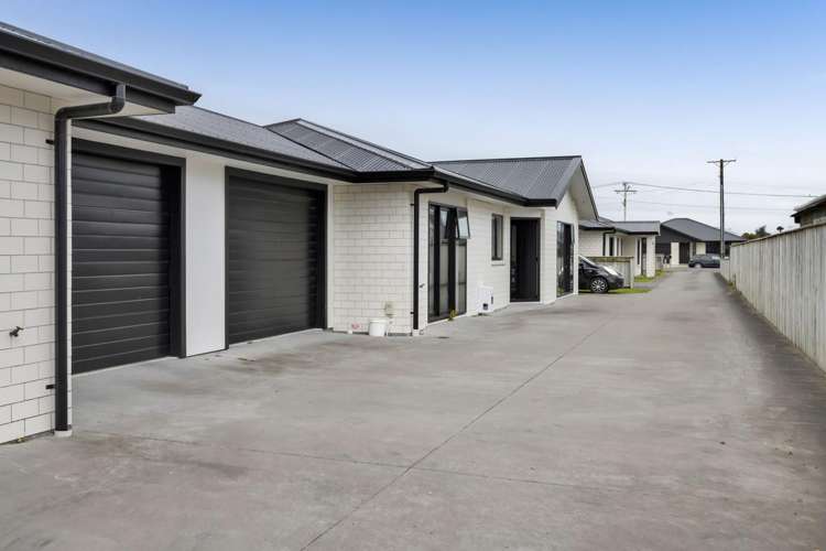 74A Wilson Street Hawera_13