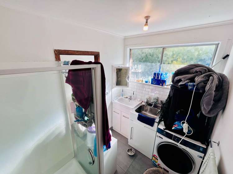 4/6 Abraham Place St Johns_5