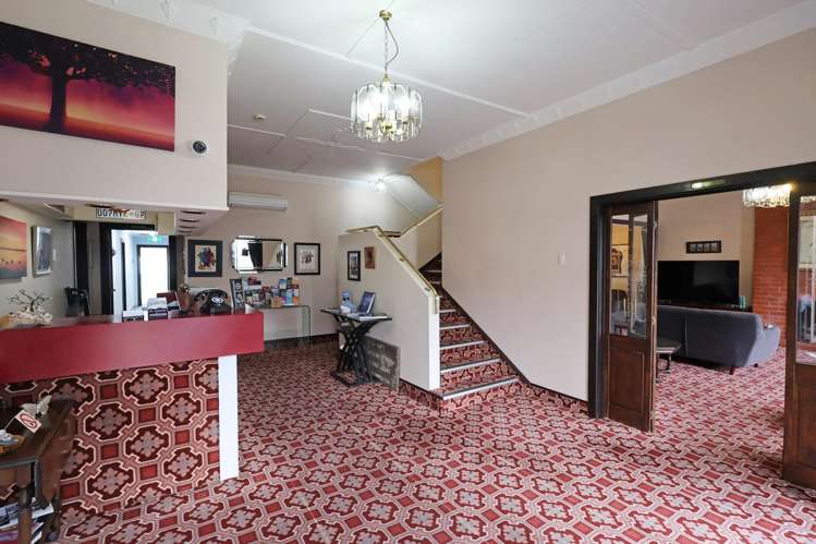 40 Gore Street + 41 Barrow Street Bluff_11