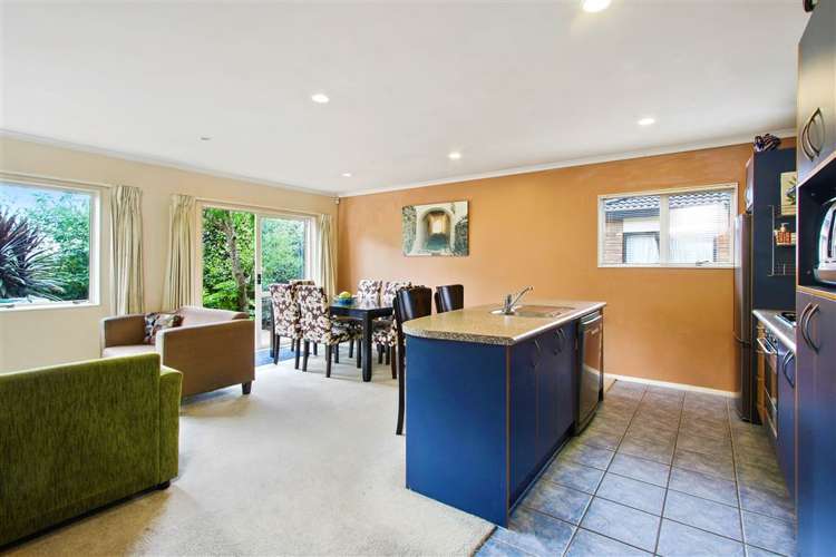 37 Basra Drive Henderson_5