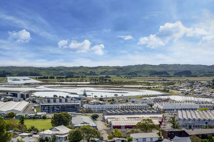 28 Parade Street Hospital Hill_19