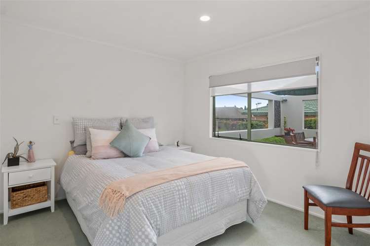 57 Basley Road Owhata_13