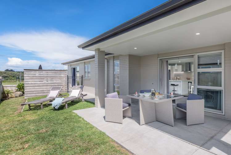 91 Liberty Crescent Beachlands_1