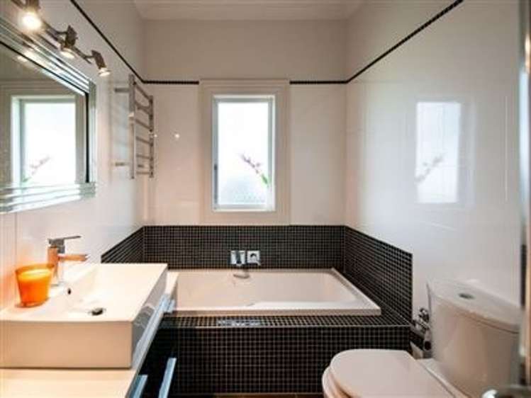 193 Mokoia Rd Birkenhead_12