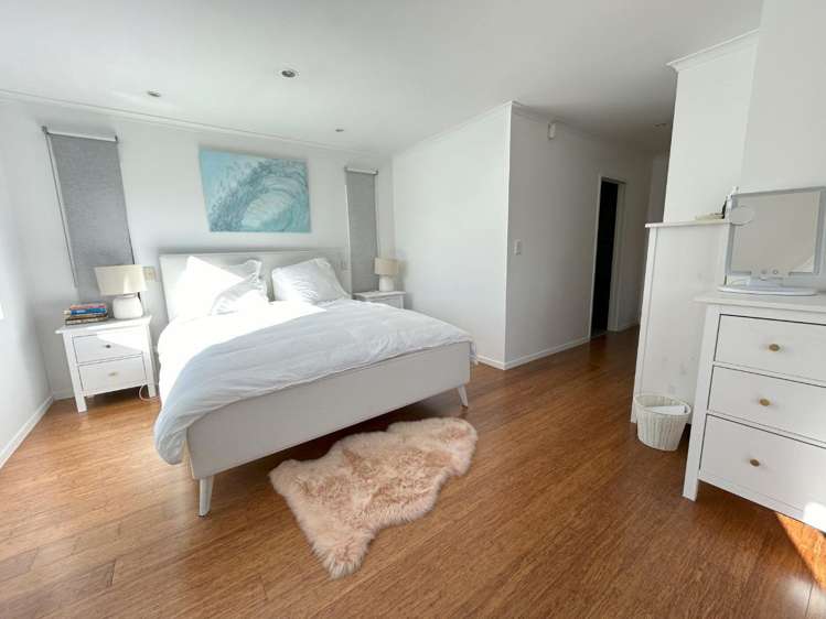 12b Kimberly Grove Greenhithe_9