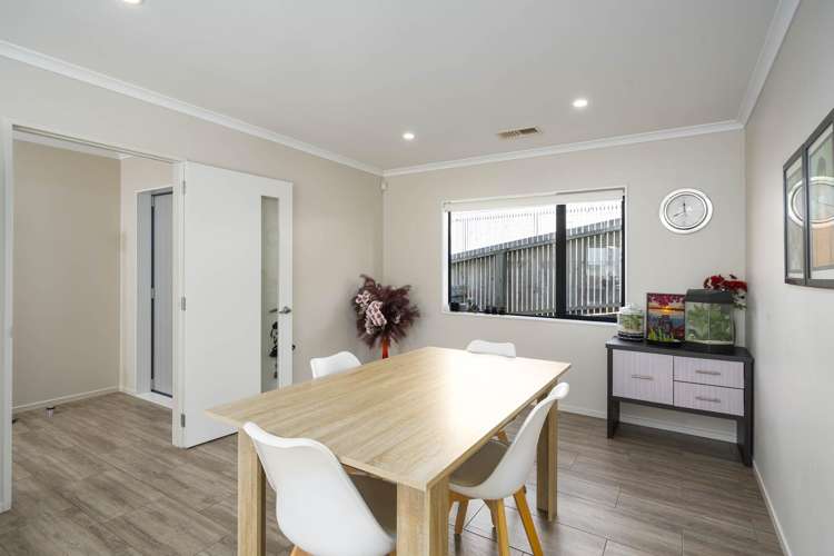 37 Melksham Drive Churton Park_5