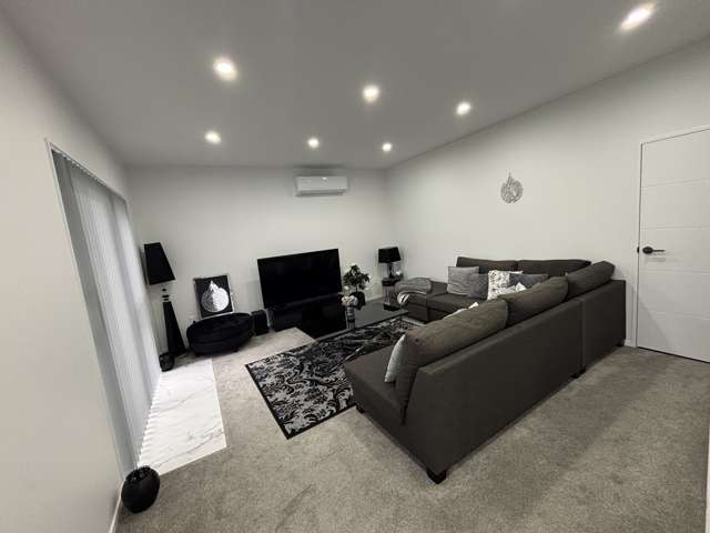 2A Marinich Drive Ranui_1