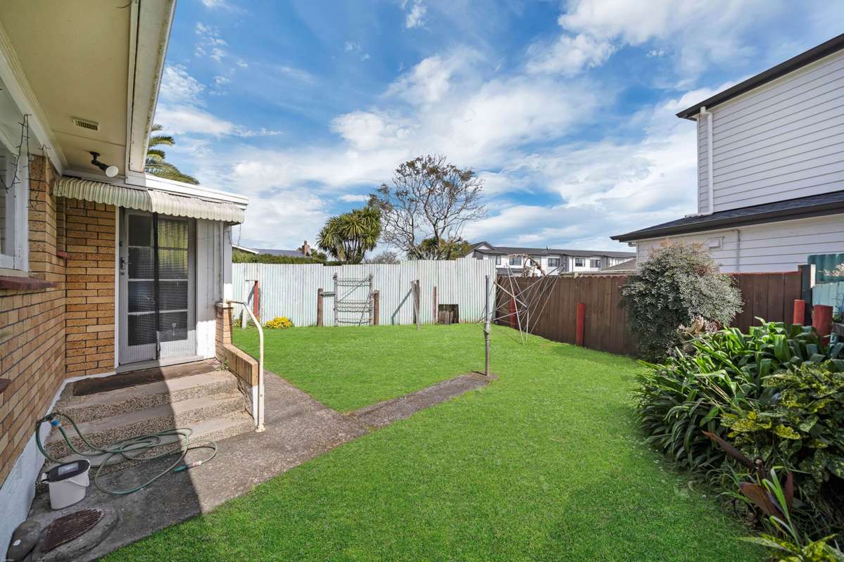 1/11 Carolyn Street_5